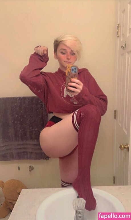 Обнаженная фотография утечки OnlyFans от Stitchiot