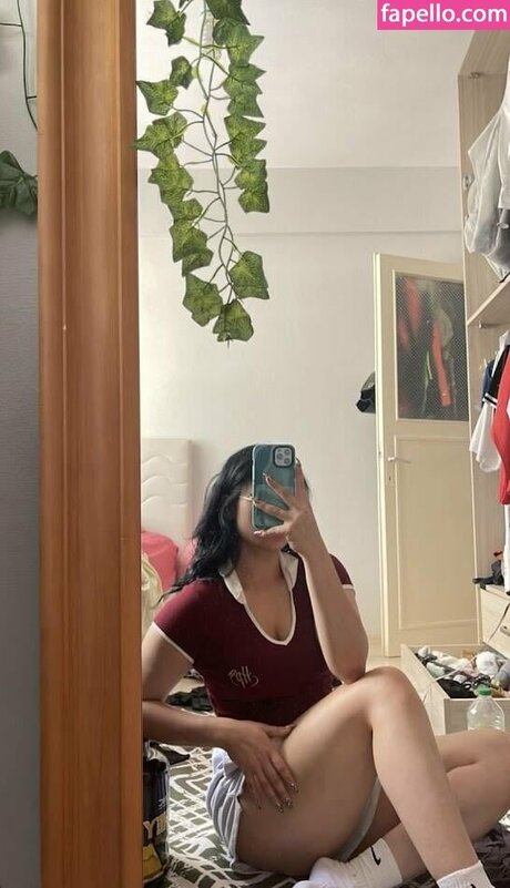 Alaston vuotanut OnlyFans-kuva Su Balc