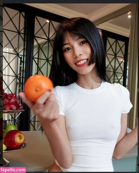Lia Asian OnlyFansリークヌード写真