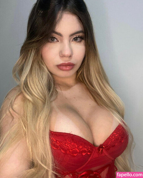Nahá fotka uniklých OnlyFans od Hllamr