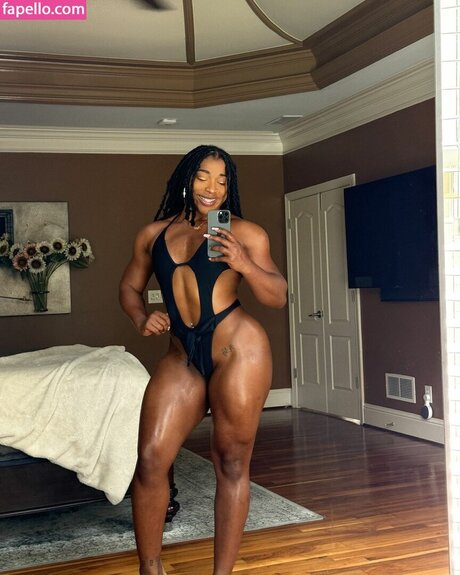 Nacktes geleaktes OnlyFans-Foto von Misskiaraphillips