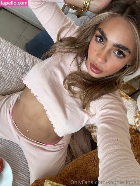 Photo nue de fuite OnlyFans de Mayrafrani