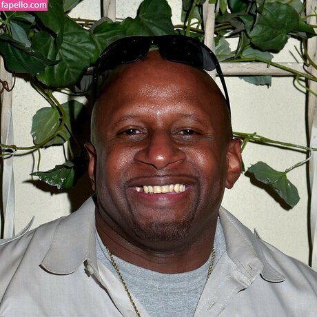 Alaston vuotanut OnlyFans-kuva Prince Yahshua