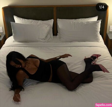 Nøgent lækket OnlyFans-billede af Taylore Rae