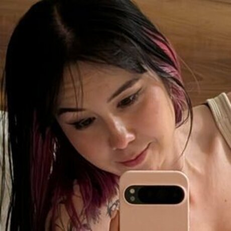 Photo nue de fuite OnlyFans de Lolipopgi