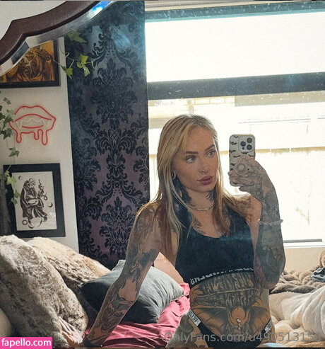 Nøgent lækket OnlyFans-billede af Emma Olofsson