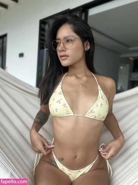 Naken läckt OnlyFans-bild av Carolina Guerrero