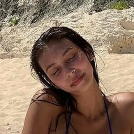 Naken läckt OnlyFans-bild av Chlo Gervais