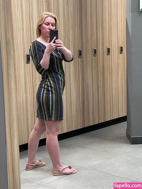 Foto di nudo di fuga di OnlyFans di Briecattii