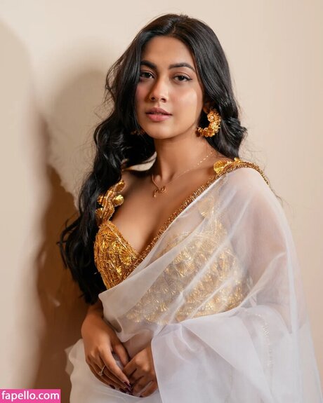 Alasti lekkinud OnlyFans-i pilt Reem Shaikh