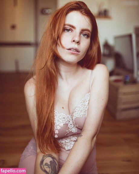 Lucilla Jiggly
