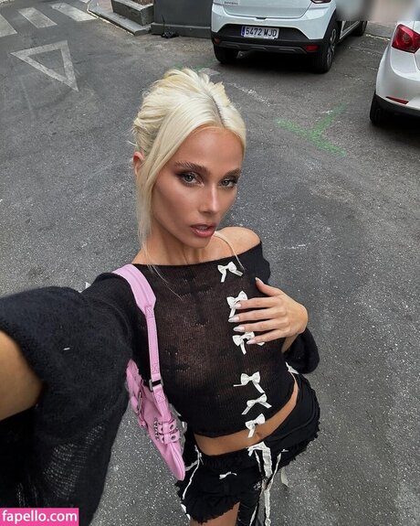 Обнаженная фотография утечки OnlyFans от Valentina Zenere