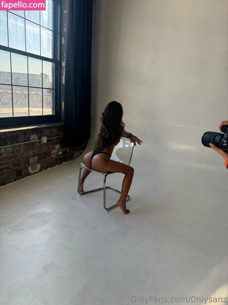 Обнаженная фотография утечки OnlyFans от Ava Amira