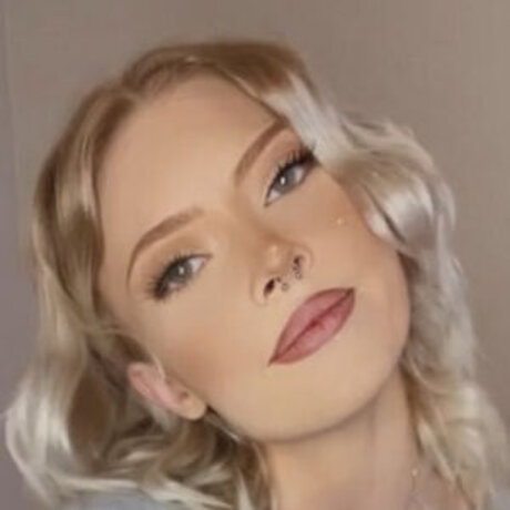 Naken läckt OnlyFans-bild av Raceplay