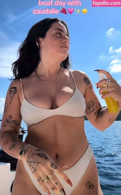 Julie Ferrat