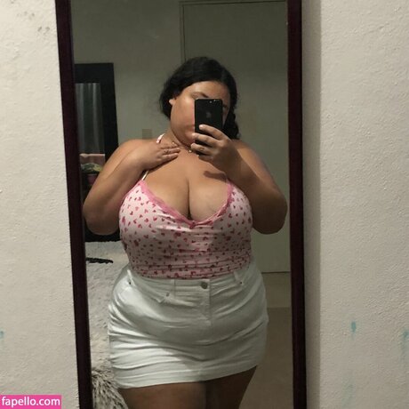 Carmen Ramos