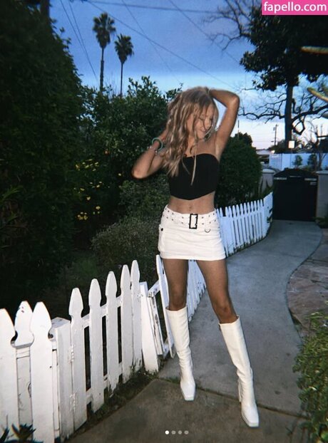 Naken läckt OnlyFans-bild av Marykate Willis