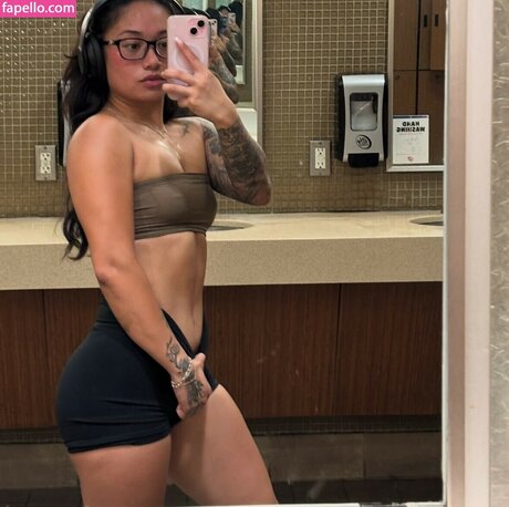 Nacktes geleaktes OnlyFans-Foto von Msfinesse00
