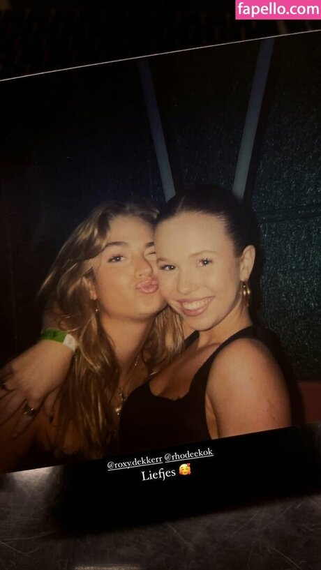 Foto nua vazada do OnlyFans de Rhode Kok