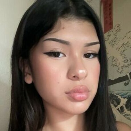 Naken läckt OnlyFans-bild av Yadhirazzep