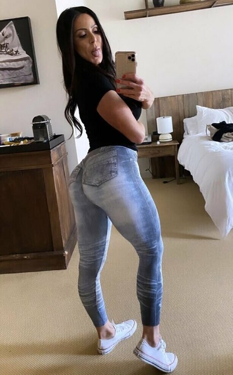 Kendra Lust