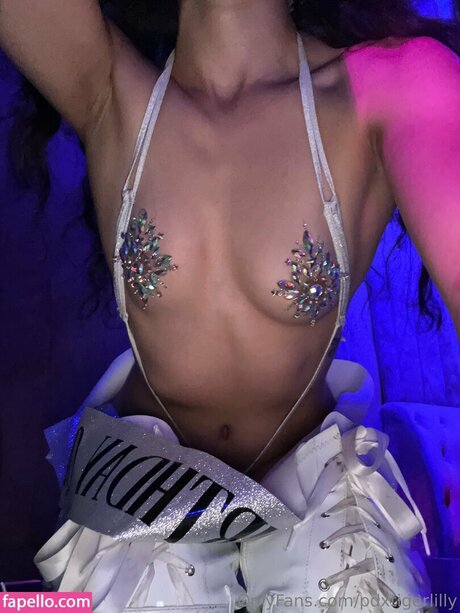 Naken läckt OnlyFans-bild av Tigerslilkitty
