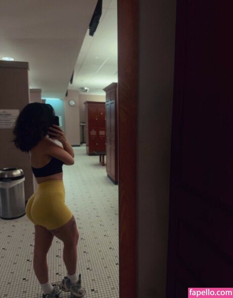 Foto nua vazada do OnlyFans de Mercedesthetrainer