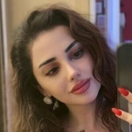 Nagie wyciekłe zdjęcie OnlyFans od Deniz Bada