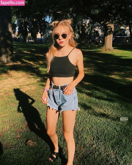 Nacktes geleaktes OnlyFans-Foto von Taylor Hickson