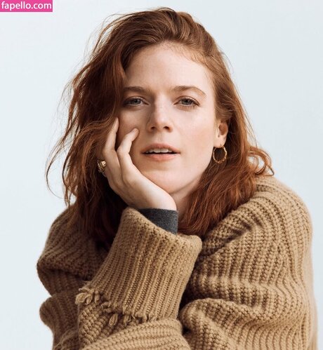 Rose Leslie OnlyFansリークヌード写真