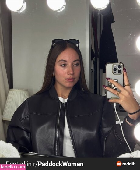 Nina Gademan OnlyFansリークヌード写真