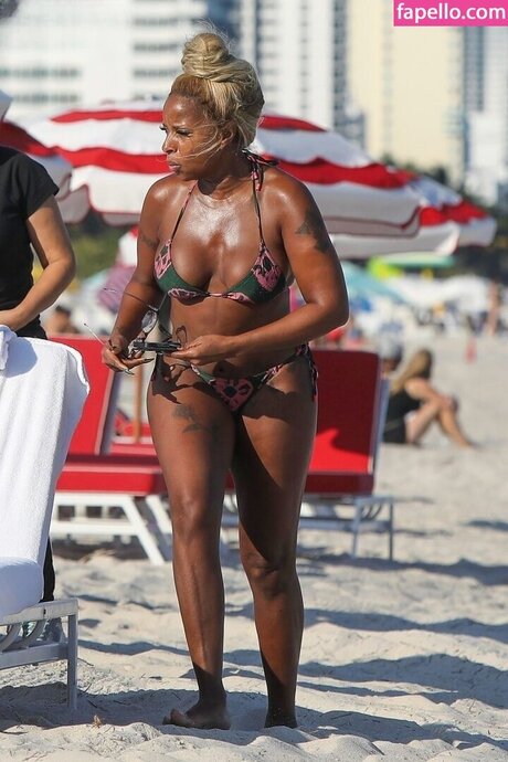Mary J Blige
