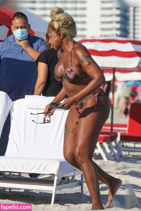 Mary J Blige