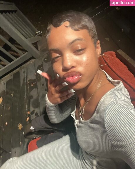 Kimayanichelle