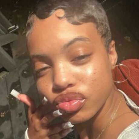 Kimayanichelle