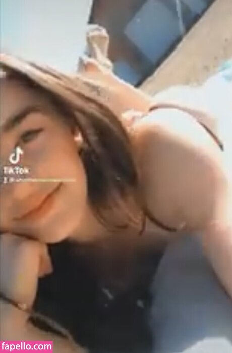 Alasti lekkinud OnlyFans-i pilt Cassidymceown