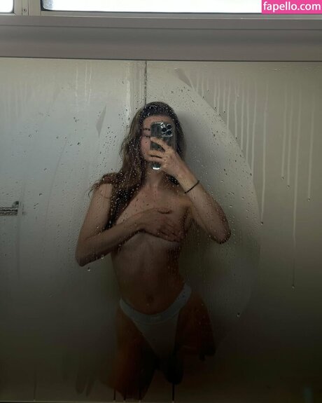 Обнаженная фотография утечки OnlyFans от Margarita Vishniakova