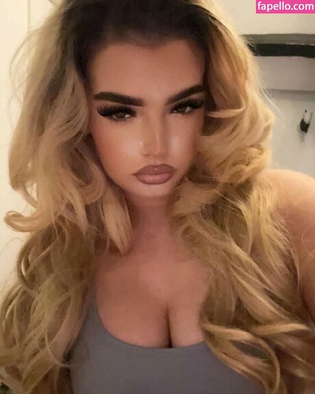 Naken läckt OnlyFans-bild av Maisyrose32