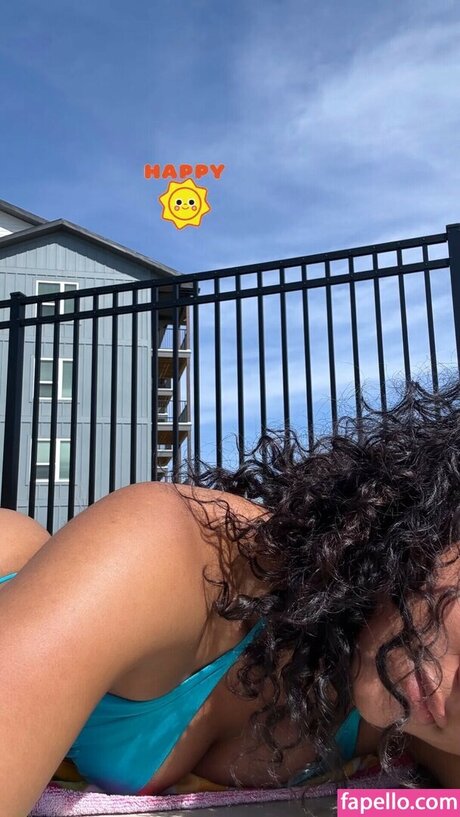 Naken läckt OnlyFans-bild av Shelbischauble