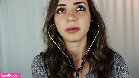 Naken läckt OnlyFans-bild av Gibiasmr