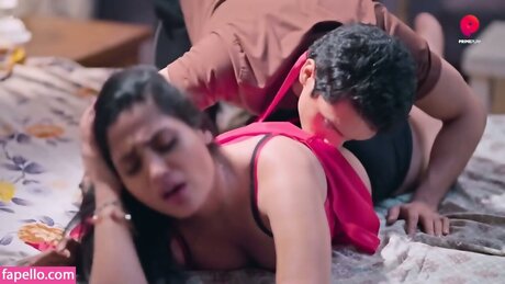 Alasti lekkinud OnlyFans-i pilt Manvi Chugh