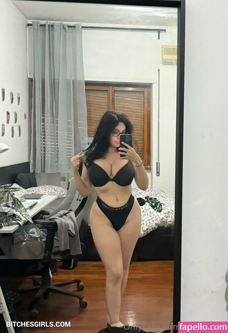 Sofia Mina
