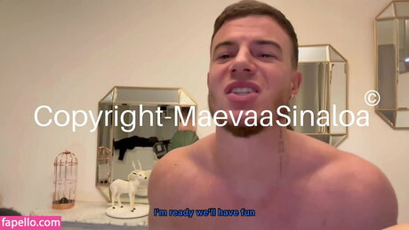 Naakte gelekte OnlyFans-foto van Adlaurent