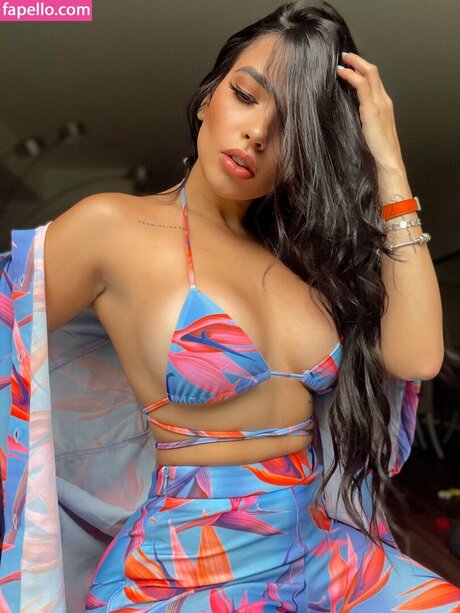 Alaston vuotanut OnlyFans-kuva Dania Mndez