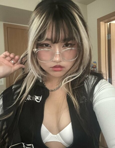Naakte gelekte OnlyFans-foto van Offbrandtea