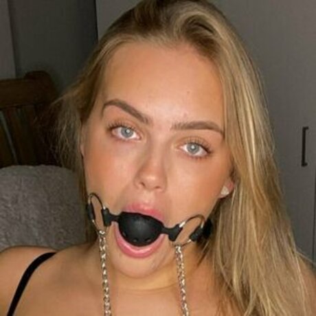 Harriet Barnes OnlyFans泄露裸照