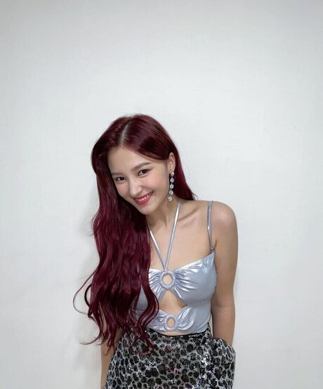 Nancy Momoland