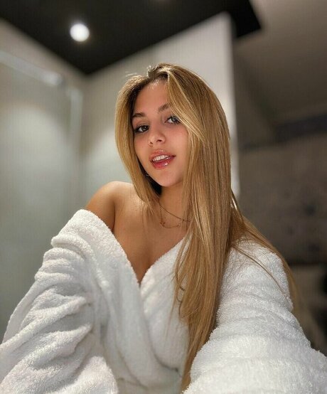 Mia Gomes