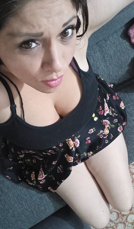 Foto di nudo di fuga di OnlyFans di Valeria Estefania Montoya