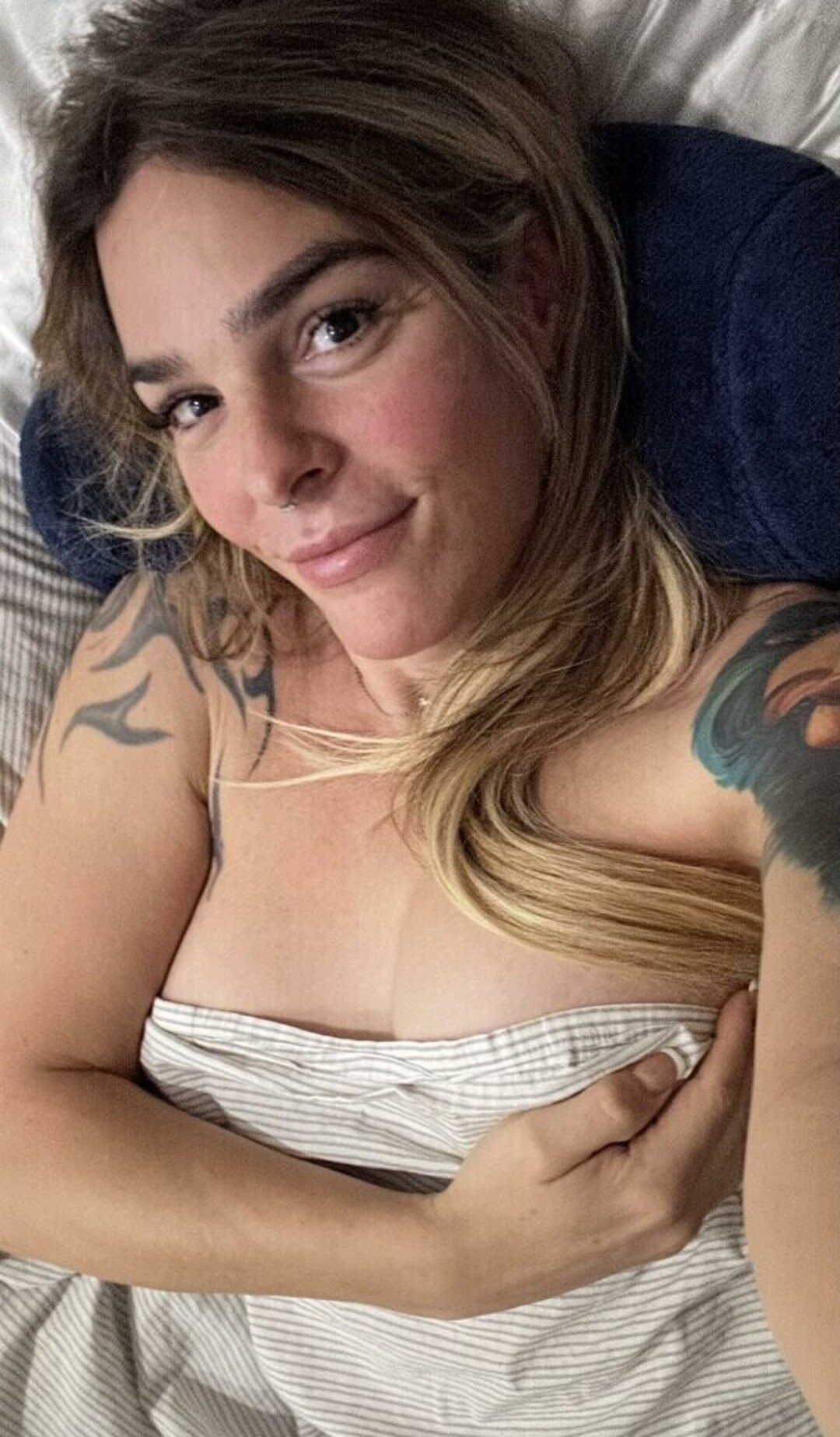 Naakte gelekte OnlyFans-foto van Heatfromfire #21